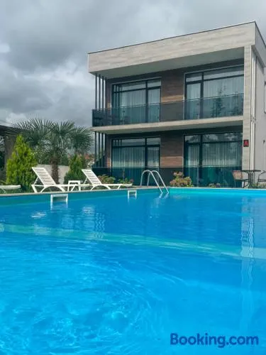 Apollo Plus Cottages - Image 1