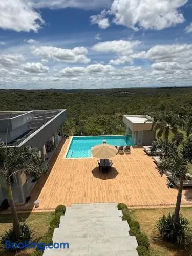 Casa de campo em Jequitibá com uma vista incrível, a 30 minutos de Sete Lagoas - Image 1
