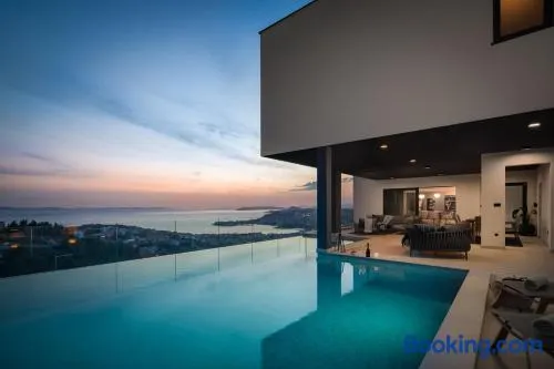 Luxury Villa Cosmopolitan with Pool - Image 1