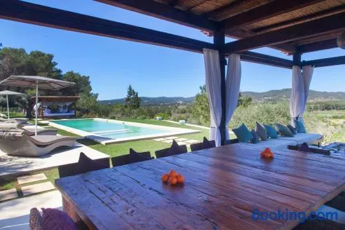 Tranquil 4 Bedroom Villa in Ibiza's Heart, 1016 - Image 1