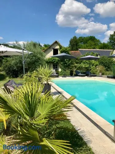 Magnifique Refuge avec piscine et animaux situé au coeur des châteaux de la Loire et des vignobles - Image 1