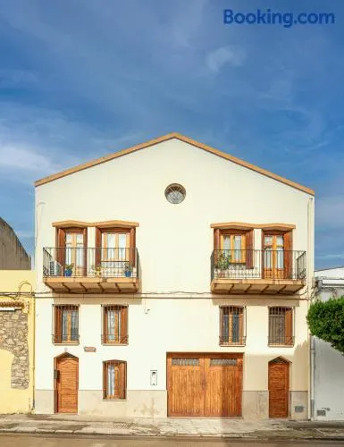 Casa Rural l'Olivera - Ideal para Retiros, Familias y Amigos - Cerca de Morella y Peñíscola - Mínimo 2 noches - Image 1