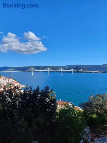 Bella Vista - Image 1