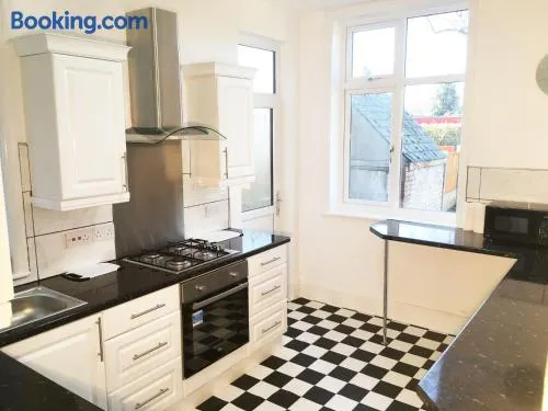 Park Drive TownHouse - Image 1