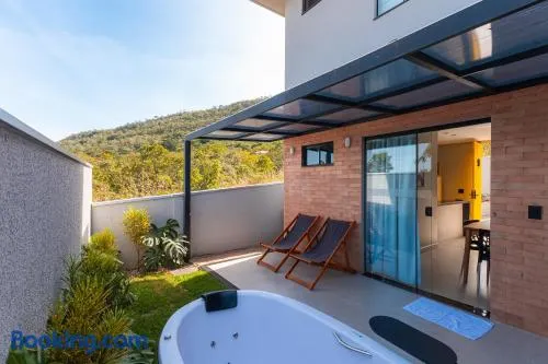 Linda casa no condomínio Piri Living - Image 1