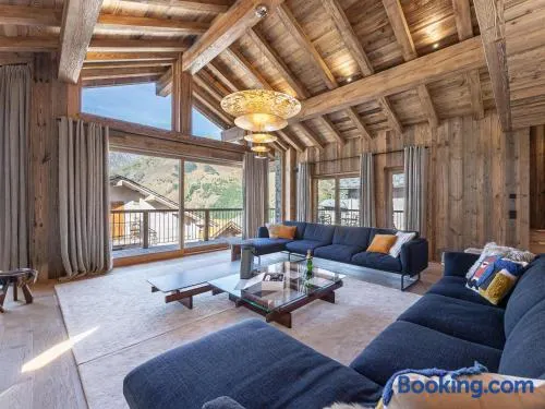 Chalet rénové 6 pers, terrasse, proche téléski, WIFI - FR-1-344-1137 - Image 1