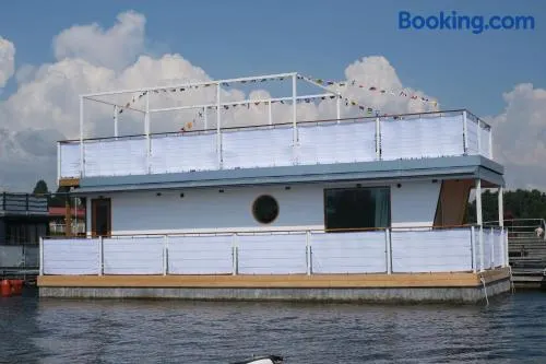 Unique floating retreat Sleeps 4 - Image 1