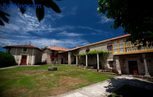 Rectoral de Castillon - Image 1