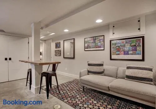 Private Daylight Basement | Near Downtown & Lake - Image 1