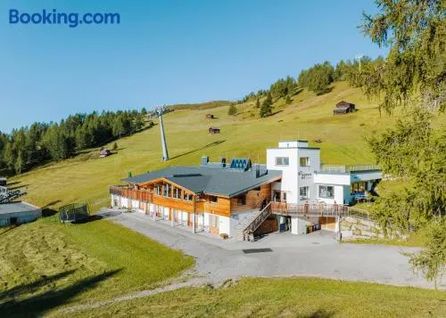 Appartamento accogliente e familiare con giardino, terrazza e barbecue | Vicino alle piste da sci - Image 1