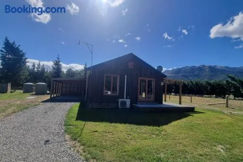 Sherwood Ranch Cottages - 403 Woodbank Road - Image 1