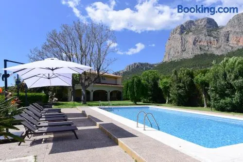 Villa Bovalar - Image 1