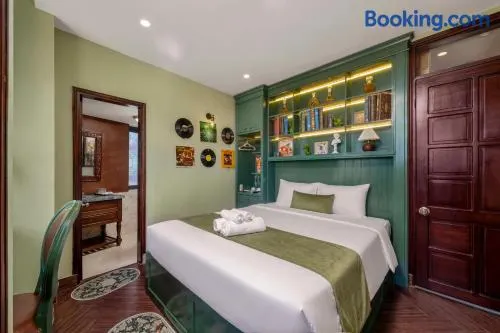 Vina Classic Hotel - Image 1