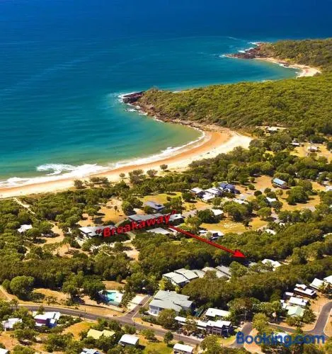 Breakaway • Central Studio for 4 • Beach • Pool - Image 1