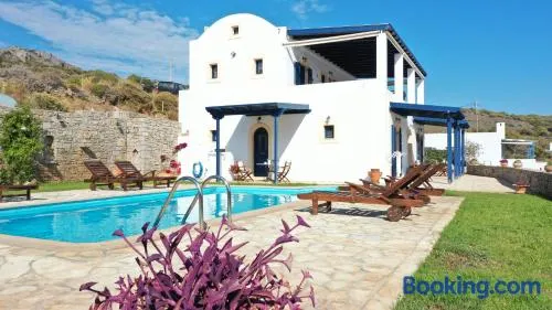 SERRAS ROOMS - Image 1