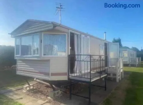 Caravan sealands skegness - Image 1