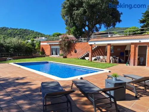 Casa Roure-4BR-Piscina privada-BBQ-Vistas Mar - Image 1