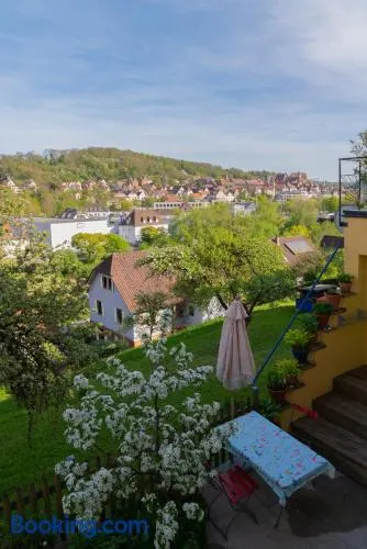 Gemütliche Gartenwohnung mit Altstadtblick - Image 1