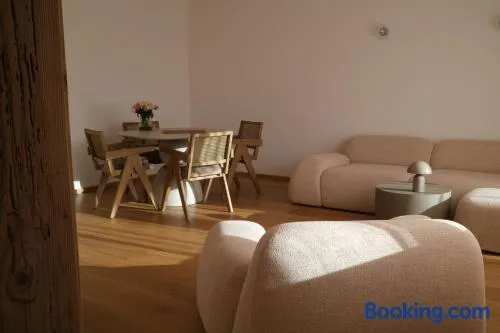 Luxury Lakefront Apartment - Image 1