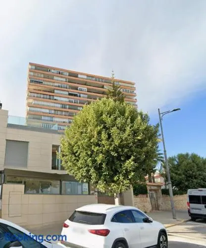 Piso en El Campello - Image 1