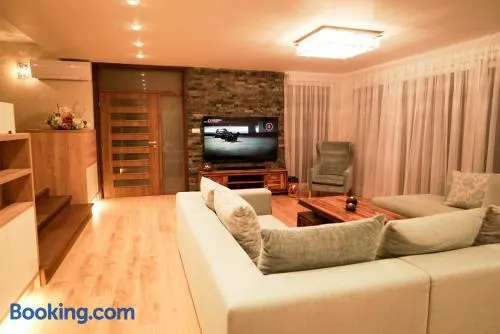 Luxury Villa - Image 1