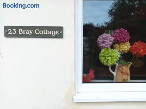 Bray Cottage - Image 1