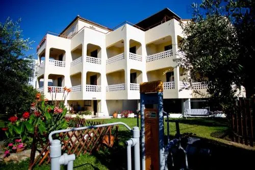 olivensun apartment 8 - Image 1