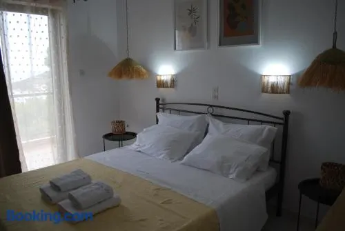 Sunset Rooms - Image 1