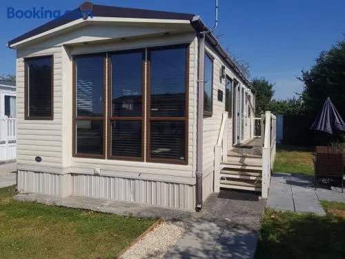 6 Berth Caravan on Lakeside Holiday Park - Image 1