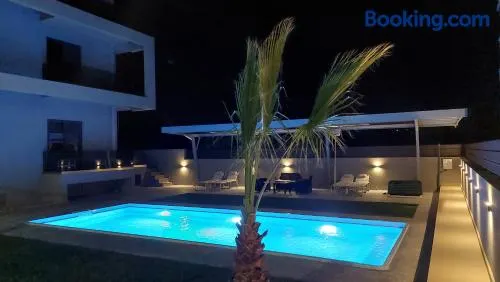 Luana Monte Apartments - Image 1