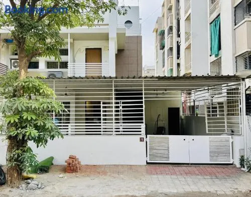 Sweet Home Stay - Image 1