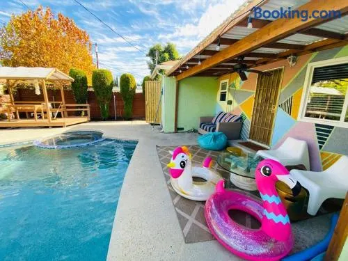 Endless summer in LA *HEATED POOL/HOT TUB/CABANA* - Image 1
