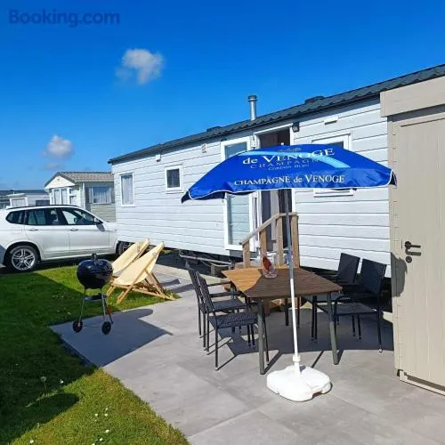 Caravan Aan Zee Arnani - Image 1