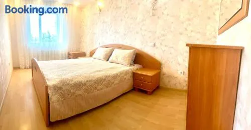 Apartment near the center Затишна квартира в центрі - Image 1