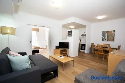 Holiday Apartment with Pool and WiFi - Image 1