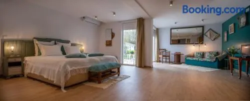 Casa dos Castanheiros - Image 1