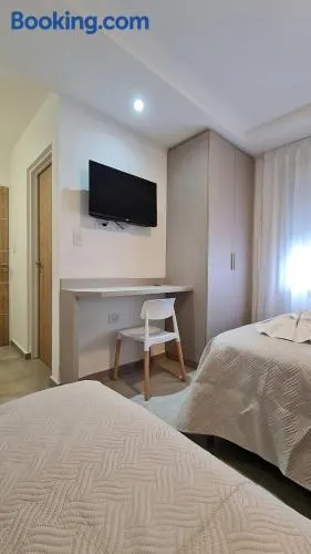 Victor Hotel - Image 1