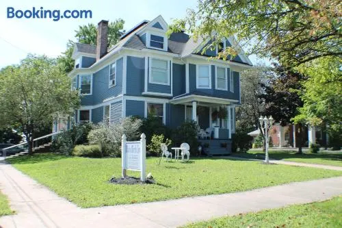 The White Birch Inn - Image 1