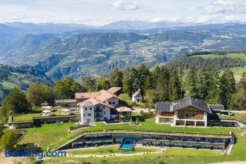 Ansitz Velseck-Residence Hotel - Image 1