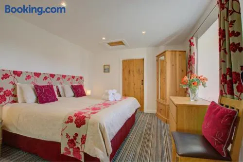1 Bed in Padstow oc-p00288 - Image 1