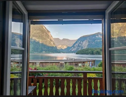 Seehotel am Hallstättersee - Image 1