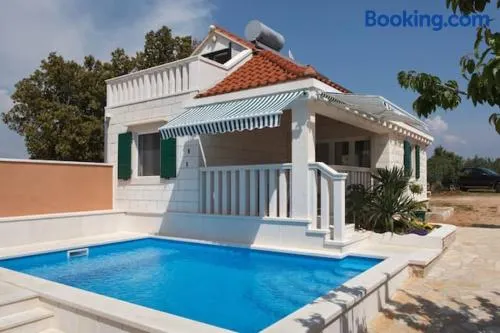 Homerez - Villa encantadora em Pučišća com Piscina privada - Image 1
