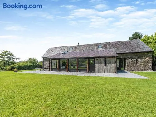 Cennen Cottages -Longhouse - Image 1