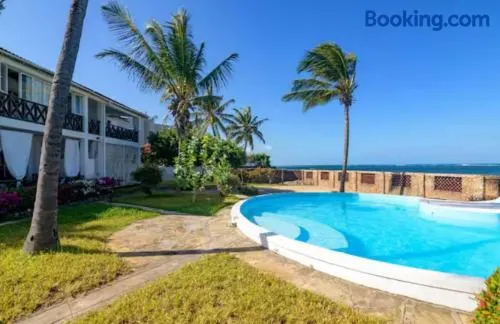 One bedroom Silversands Beach - Image 1