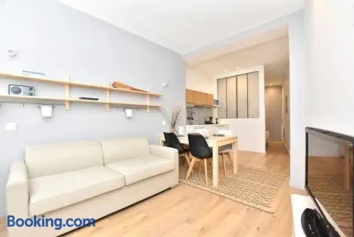 Appartement Design et Cosy Batignolles - Image 1