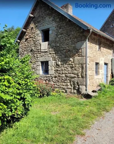 La Petite Ferme d'Autrefois - Image 1