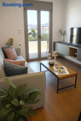 New Cozy Chic Apt-Ryfete Luxury Living - Image 1