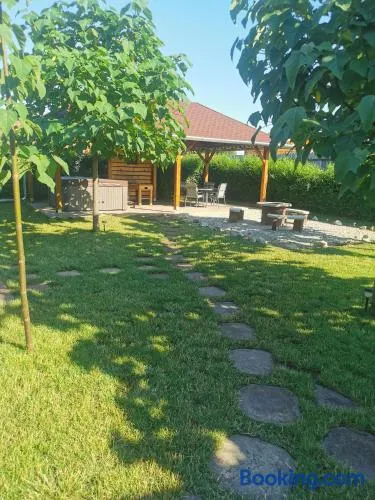 Zso-Zé Apartman - Image 1