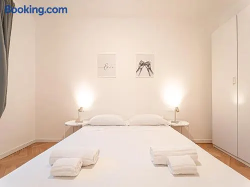 RRRapido Sant' Ambrogio Suites and Rooms - Via Olona - Image 1