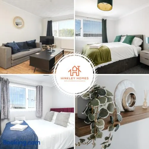 Spacious 3 bedroom house - Free parking - Liverpool - By Hinkley Homes Short Lets & Serviced Accommodation - Image 1